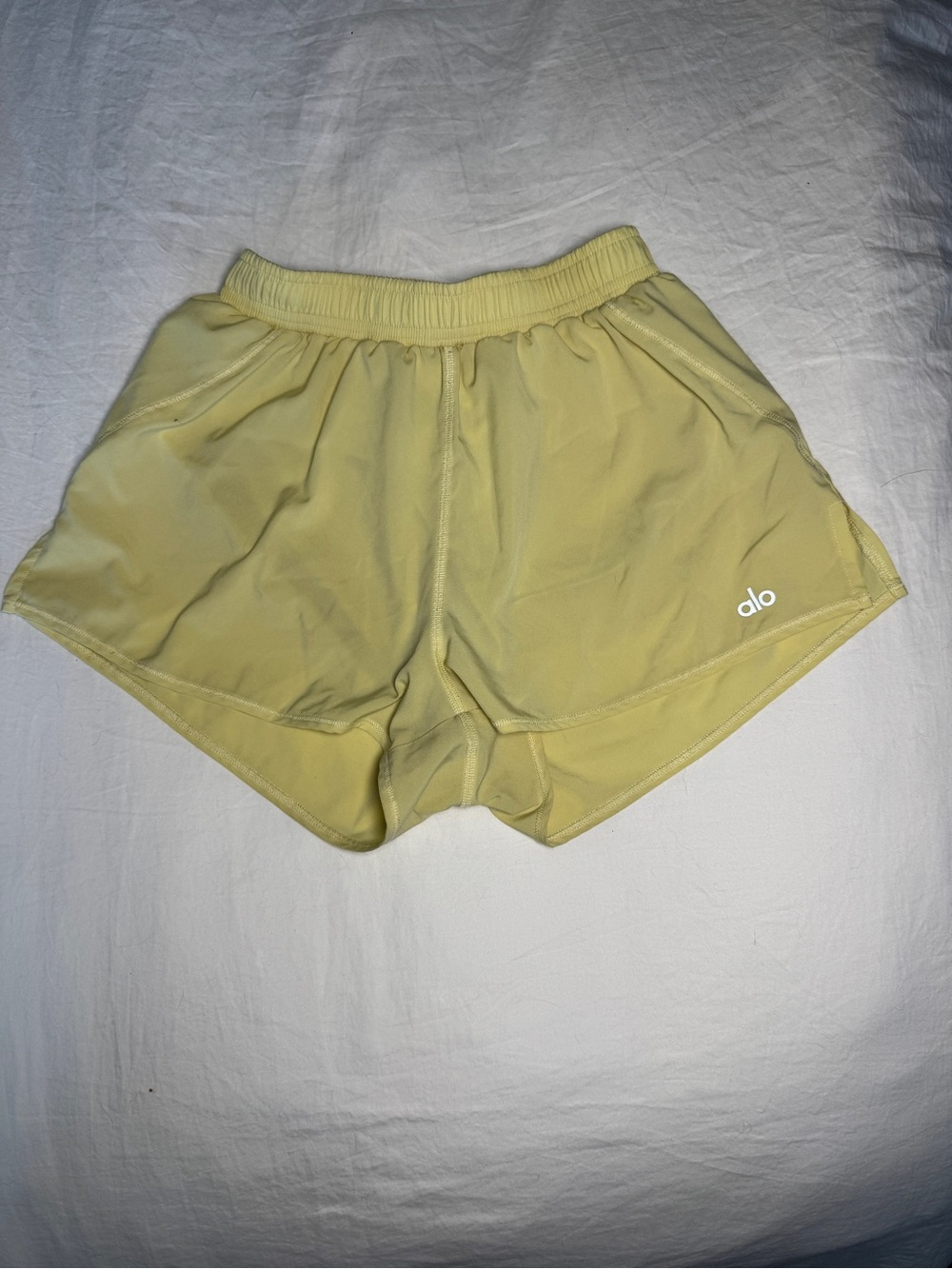 ALO Yoga Pale Yellow Athletic Running Shorts